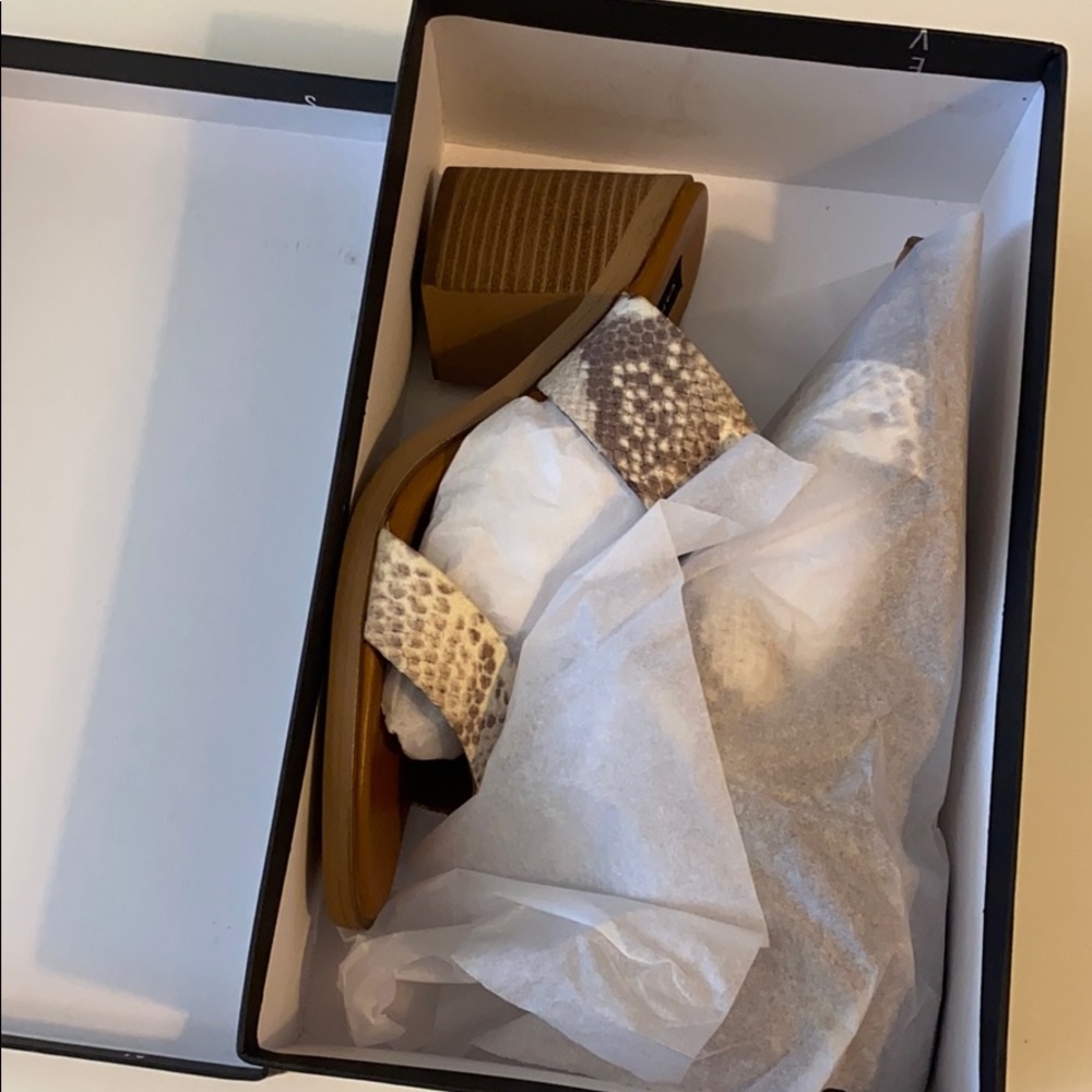 Steven by Steve Madden Karigan Sandals - Picture 6 of 6
